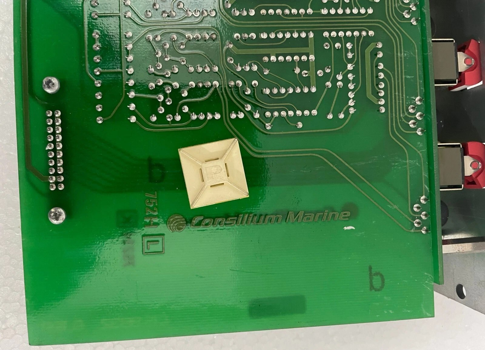 admin/uploads/uploads/consilium marine 752 pcb 66_6.webp